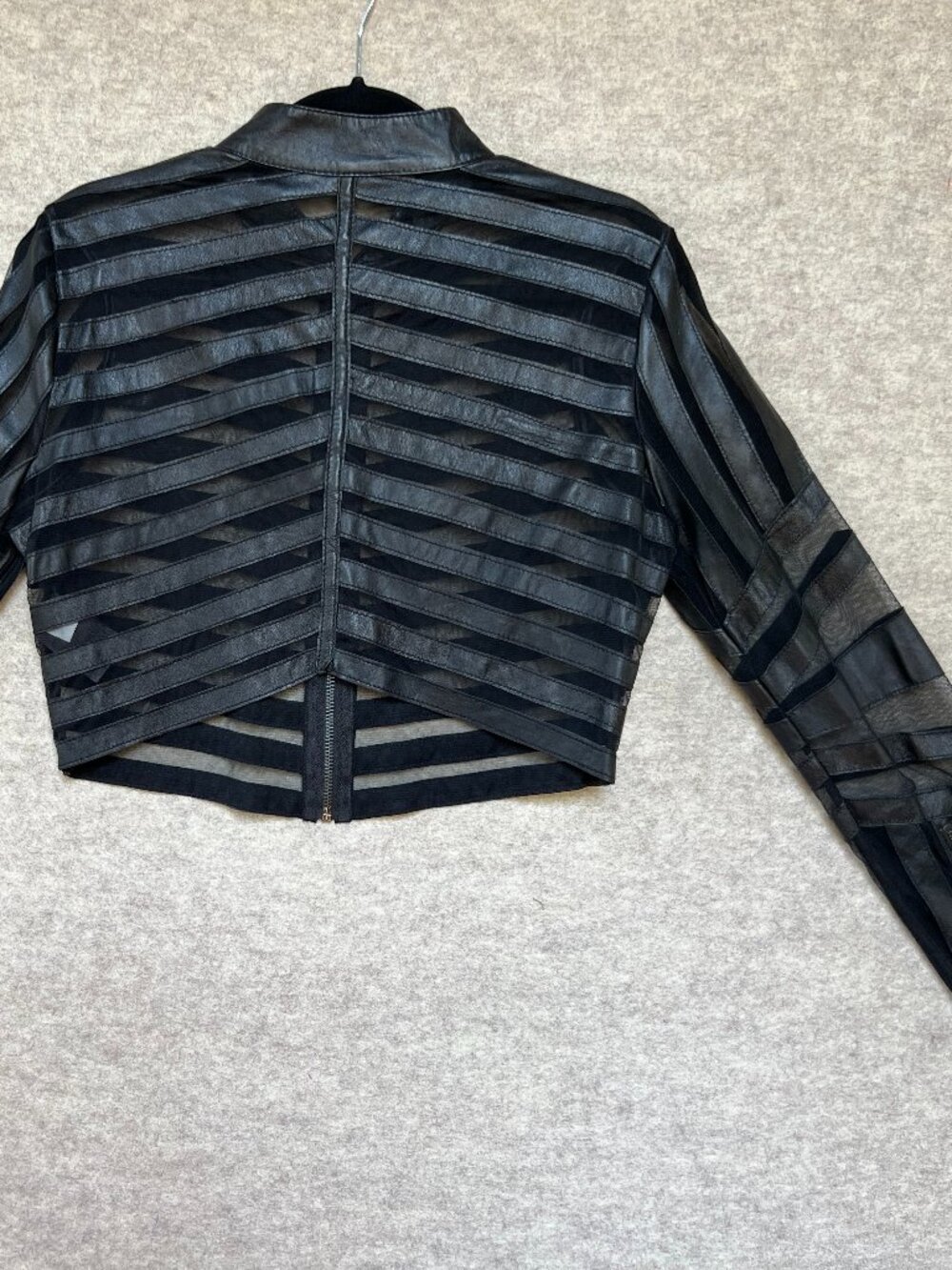 Bebe Vintage Cropped Black Leather and Mesh Jacket with Zipper, Size M - Picture 4 of 6